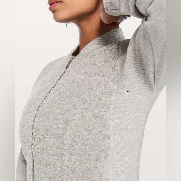 Lululemon Stand Out Sherpa Jacket Heathered Core Light Grey / Silver Drop - Picture 12 of 15